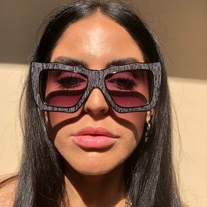 Striped Metallic Frame Sunglasses